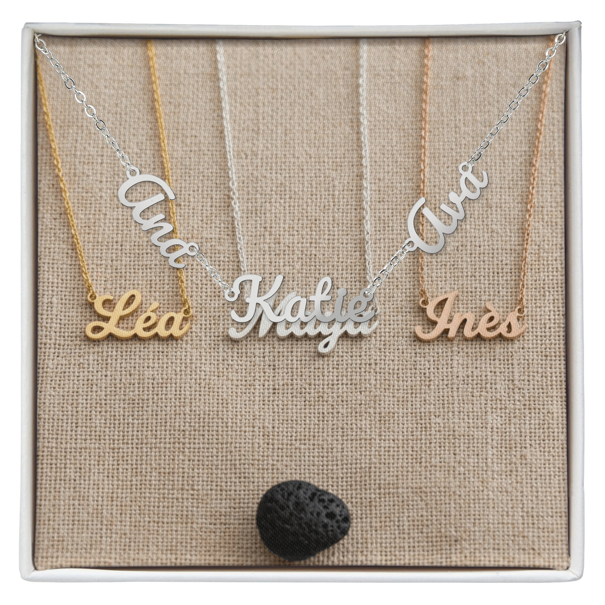 Collier à plusieurs noms