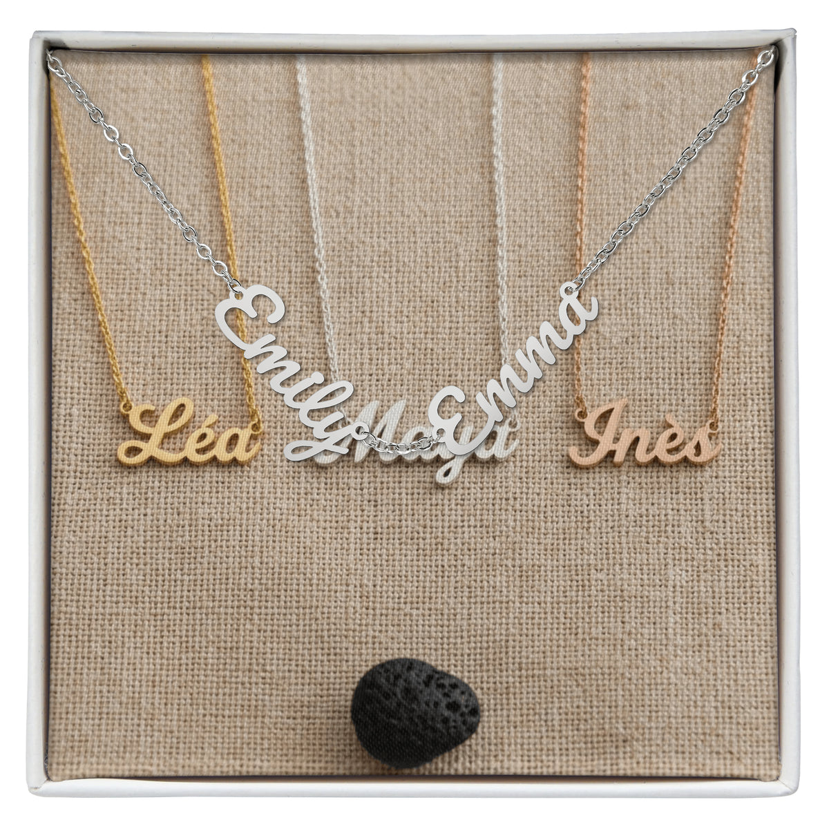Collier à plusieurs noms