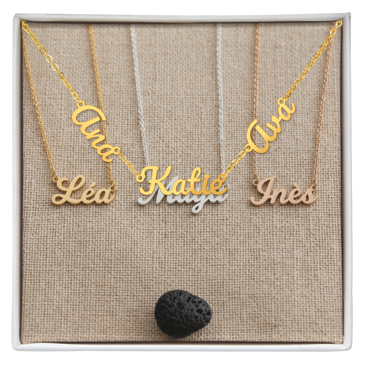 Collier à plusieurs noms